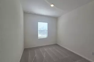 624 Wesley Miller Ln, Taylor, TX 76574 - Photo 5