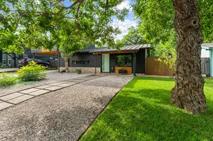 3205 Locke Ln, Austin, TX 78704 - Photo 27