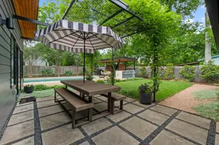 3205 Locke Ln, Austin, TX 78704 - Photo 21