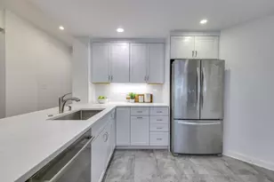 1707 Spyglass Dr, Austin, TX 78746 - Photo 9