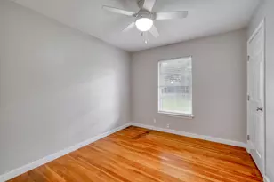 8202 Polar Dr, Austin, TX 78757 - Photo 19