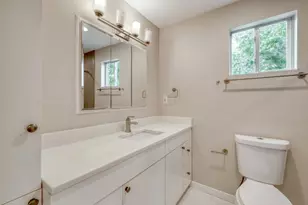 8202 Polar Dr, Austin, TX 78757 - Photo 17