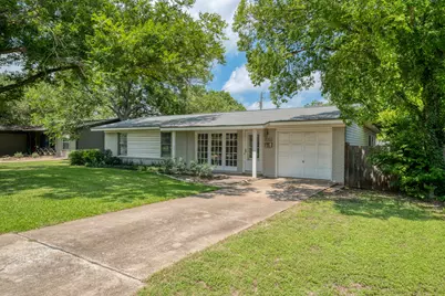8202 Polar Drive, Austin, TX 78757 - Photo 3