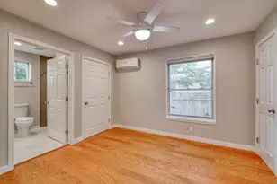 8202 Polar Dr, Austin, TX 78757 - Photo 15