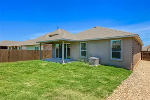 1917 Centerline Ln, Georgetown, TX 78628 - Photo 11