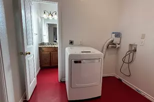 102 Austin Elaine Dr, Georgetown, TX 78633 - Photo 9