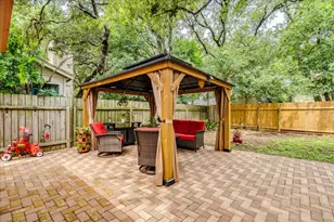 9716 Moorberry St, Austin, TX 78729 - Photo 19