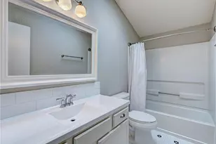 19300 Crosswind Cir, Spicewood, TX 78669 - Photo 21