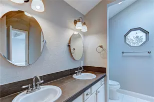 19300 Crosswind Cir, Spicewood, TX 78669 - Photo 23