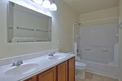 7749 Squirrel Hollow Drive, Georgetown, TX 78628 - Photo 17