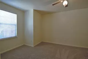 7749 Squirrel Hollow Dr, Georgetown, TX 78628 - Photo 5