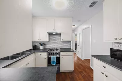 2203 Ventura Drive #B, Austin, TX 78741 - Photo 13