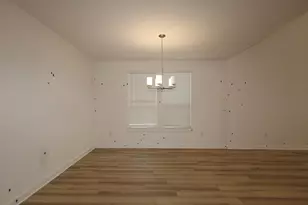 2008 Lolo Ln, Leander, TX 78641 - Photo 9