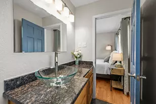 504 Heartwood Dr, Austin, TX 78745 - Photo 19