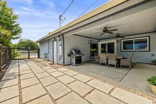 504 Heartwood Dr, Austin, TX 78745 - Photo 23