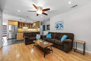 504 Heartwood Dr, Austin, TX 78745 - Photo 5