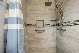 504 Heartwood Dr, Austin, TX 78745 - Photo 17