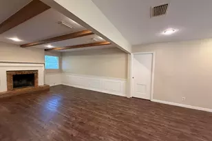 5906 Mountainclimb Dr, Austin, TX 78731 - Photo 11