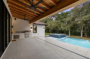 2904 Maravillas Loop, Austin, TX 78735 - Photo 23