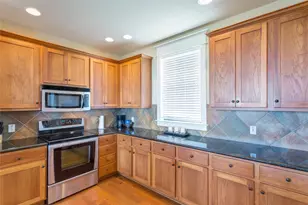 17932 Edgewood Way, Jonestown, TX 78645 - Photo 9