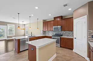 100 Speckle Park Dr, Hutto, TX 78634 - Photo 11