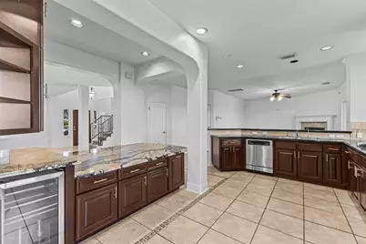 5724 Brittlyns Court, Austin, TX 78730 - Photo 13