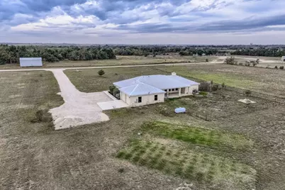 192 Freedom Drive, Georgetown, TX 78626 - Photo 35