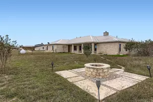 192 Freedom Dr, Georgetown, TX 78626 - Photo 23