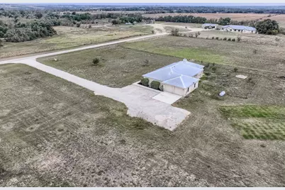 192 Freedom Drive, Georgetown, TX 78626 - Photo 35