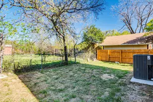 206 E Wonsley Dr, Austin, TX 78753 - Photo 23