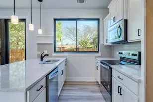 206 E Wonsley Dr, Austin, TX 78753 - Photo 1