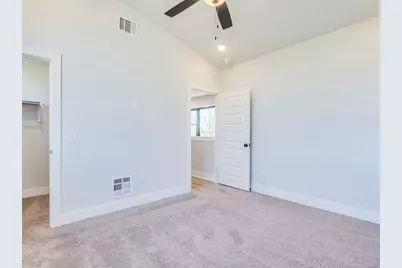 206 E Wonsley Drive #B, Austin, TX 78753 - Photo 13