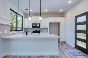 206 E Wonsley Dr, Austin, TX 78753 - Photo 7
