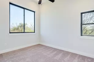 206 E Wonsley Dr, Austin, TX 78753 - Photo 13