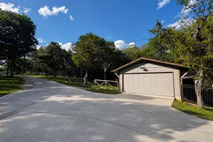 17129 E Darleen Dr, Leander, TX 78641 - Photo 5