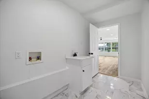 6915 Cherry Meadow Dr, Austin, TX 78745 - Photo 15