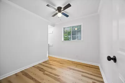 6915 Cherry Meadow Drive, Austin, TX 78745 - Photo 15