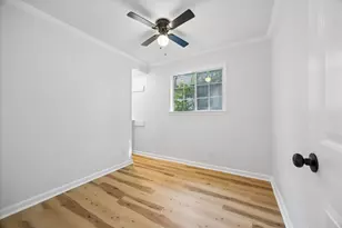 6915 Cherry Meadow Dr, Austin, TX 78745 - Photo 15