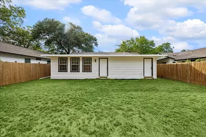 6915 Cherry Meadow Drive, Austin, TX 78745 - Photo 17