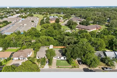 6915 Cherry Meadow Drive, Austin, TX 78745 - Photo 17