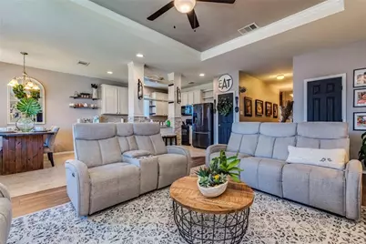 124 Thrasher Cove, Leander, TX 78641 - Photo 3
