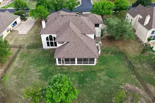 109 Burgess Ln, Austin, TX 78738 - Photo 31