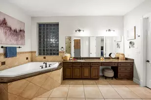 109 Burgess Ln, Austin, TX 78738 - Photo 17