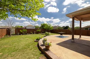 304 Quarry Ln, Liberty Hill, TX 78642 - Photo 27