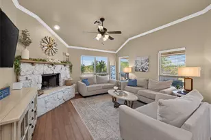 213 Sarahs Ln, Liberty Hill, TX 78642 - Photo 9