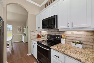 213 Sarahs Ln, Liberty Hill, TX 78642 - Photo 15