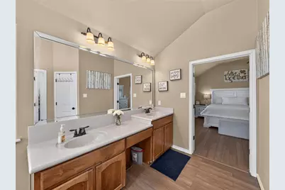 213 Sarahs Lane, Liberty Hill, TX 78642 - Photo 21