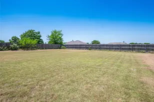 213 Sarahs Ln, Liberty Hill, TX 78642 - Photo 35