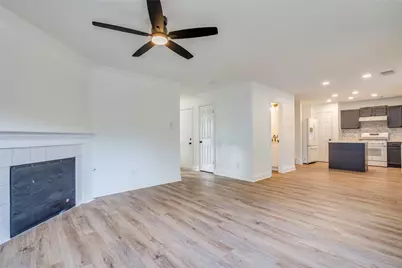 1106 Hughmont Drive, Pflugerville, TX 78660 - Photo 5