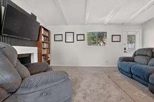 1628 Royal Hill Dr, Austin, TX 78741 - Photo 5